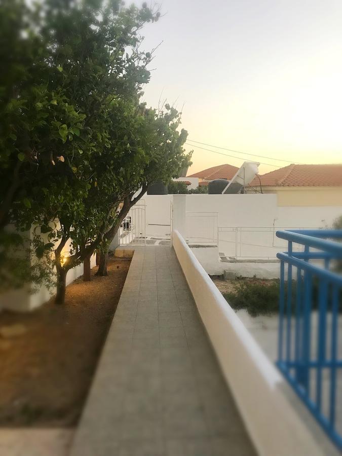 Villa Bagia Батси Экстерьер фото